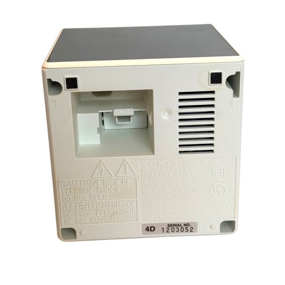 Vintage Sony Cube Digital Alarm Clock Radio Model ICF-C1T AM/FM Tested - Picture 4 of 11